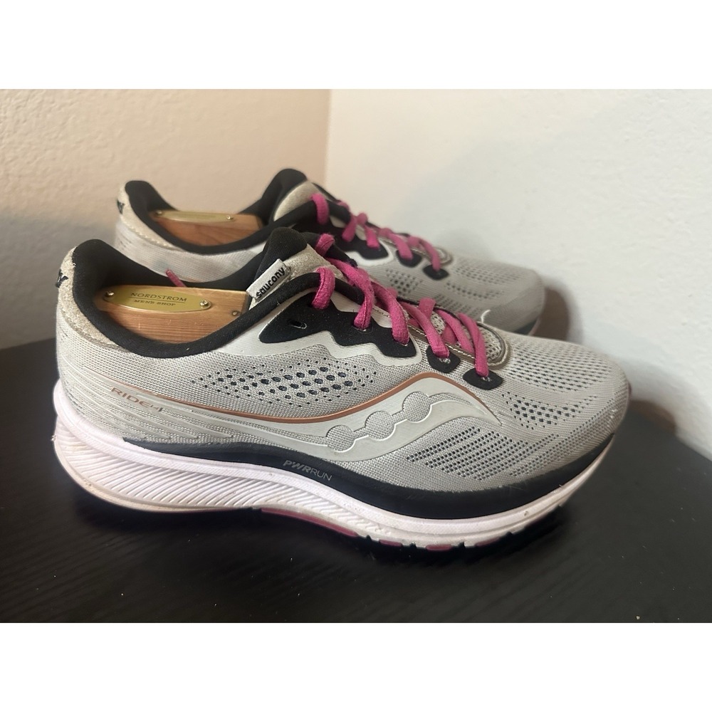 Saucony Ride 14 Womens Size 8 Gray Black White Athletic Running Shoes Sneakers